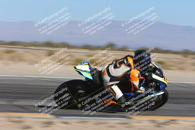 media/Jan-18-2024-Racers Edge (Thu) [[008952c709]]/B Group/Session 2 (Turn 15 Inside)/